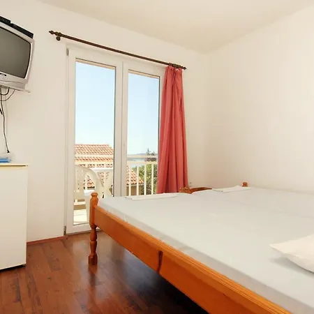Twin 10192a Guest house 3*